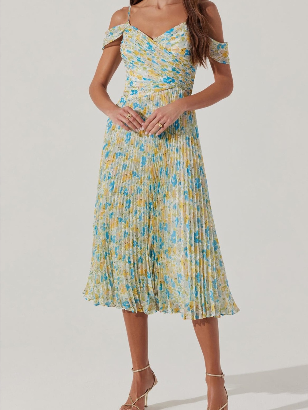 Astr the label Off-Shoulder Midi Dress - Yellow & Blue